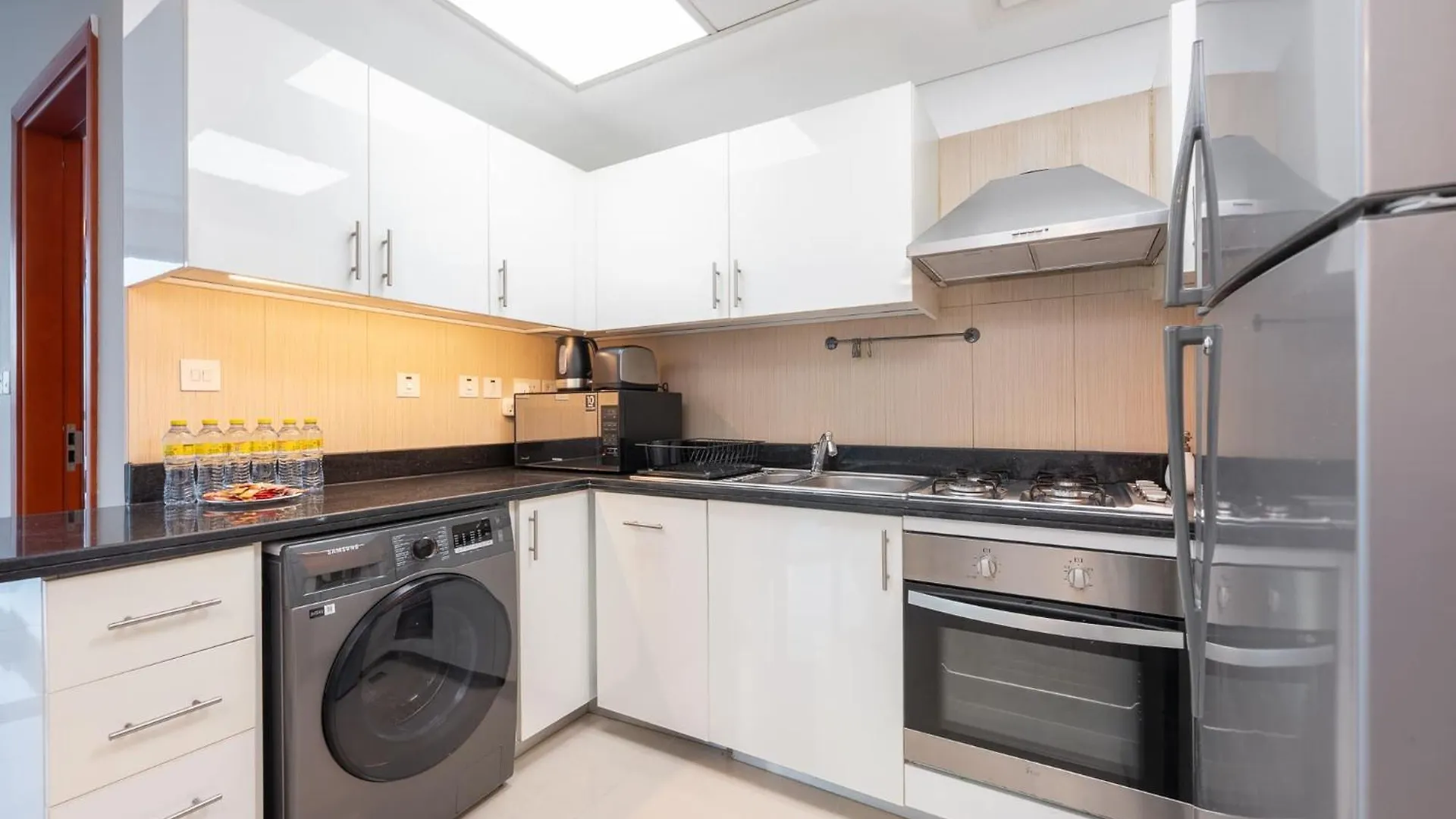 Well-Furnished 3 Bedroom In Park Towers Difc Dubai United Arab Emirates