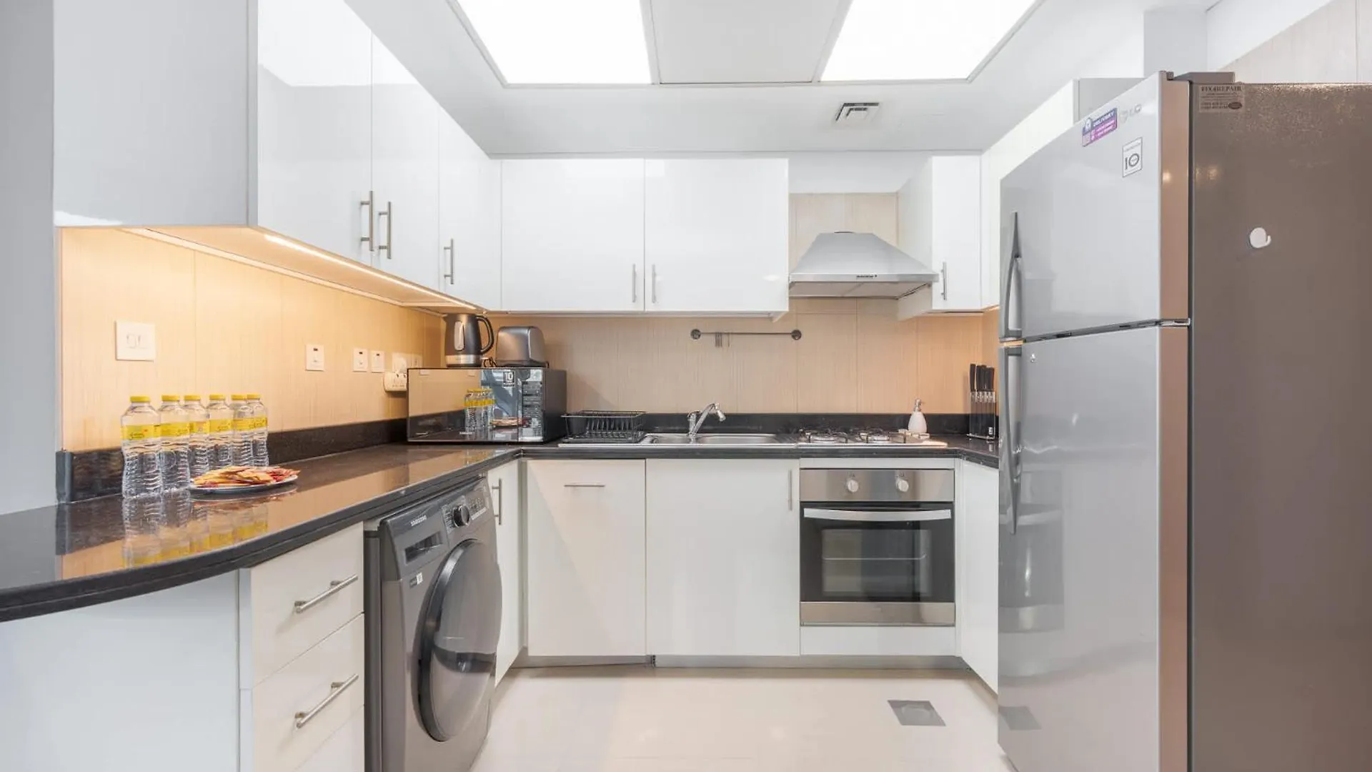 Well-Furnished 3 Bedroom In Park Towers Difc Dubai