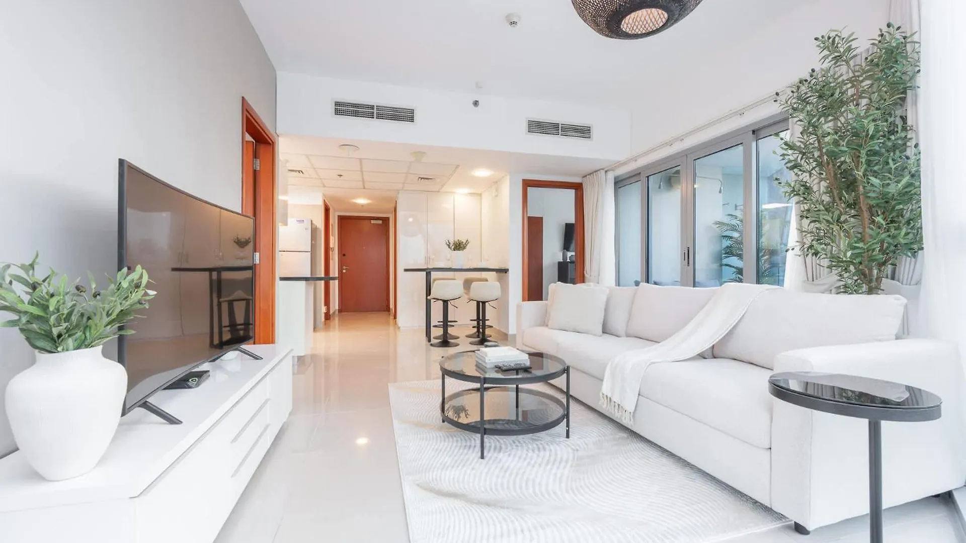 Well-Furnished 3 Bedroom In Park Towers Difc Dubai